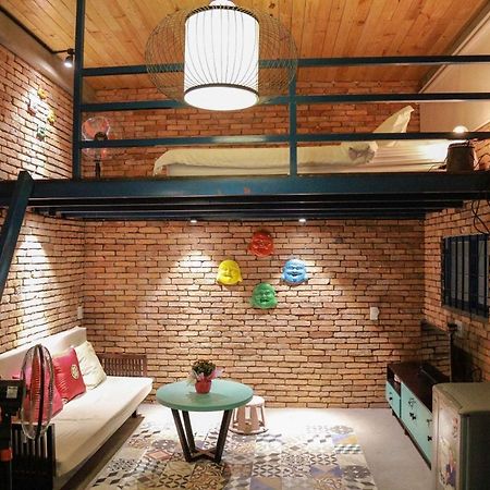 Stay&Chill - S.1: Ancient Studio Nearby Bui Vien Cidade de Ho Chi Minh Exterior foto