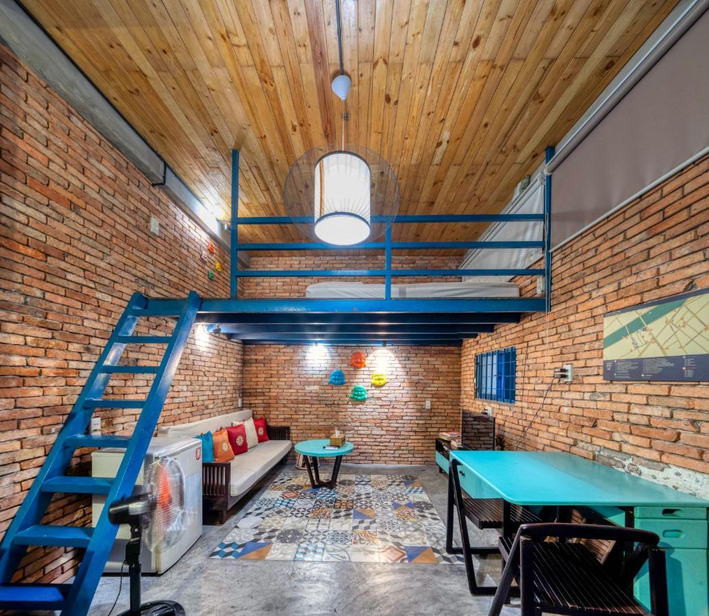 Stay&Chill - S.1: Ancient Studio Nearby Bui Vien Cidade de Ho Chi Minh Exterior foto