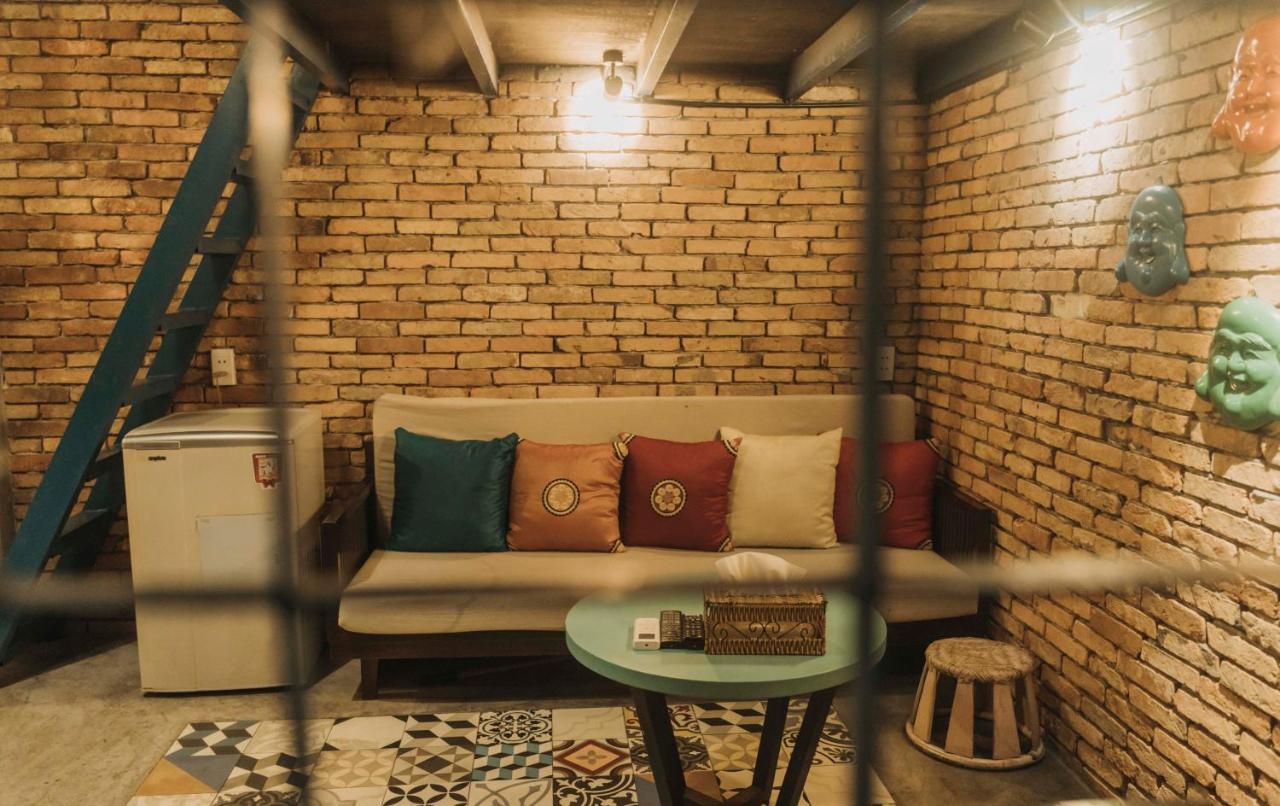 Stay&Chill - S.1: Ancient Studio Nearby Bui Vien Cidade de Ho Chi Minh Exterior foto