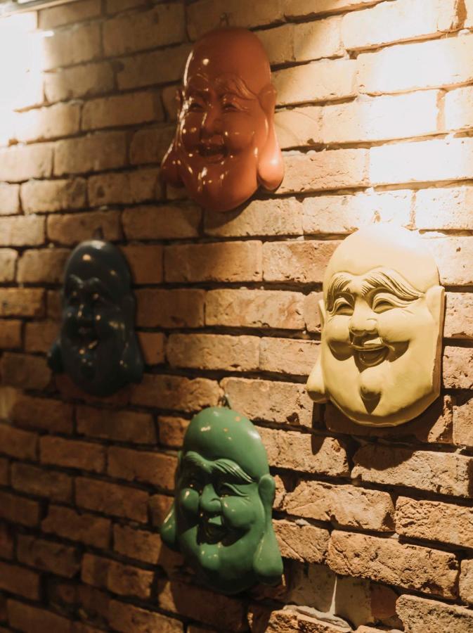 Stay&Chill - S.1: Ancient Studio Nearby Bui Vien Cidade de Ho Chi Minh Exterior foto