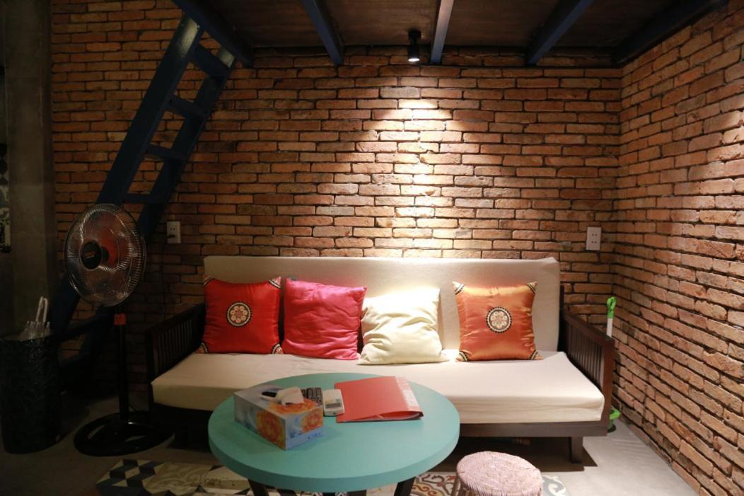 Stay&Chill - S.1: Ancient Studio Nearby Bui Vien Cidade de Ho Chi Minh Exterior foto
